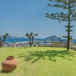 Eptanisos Beachfront Suites Zante